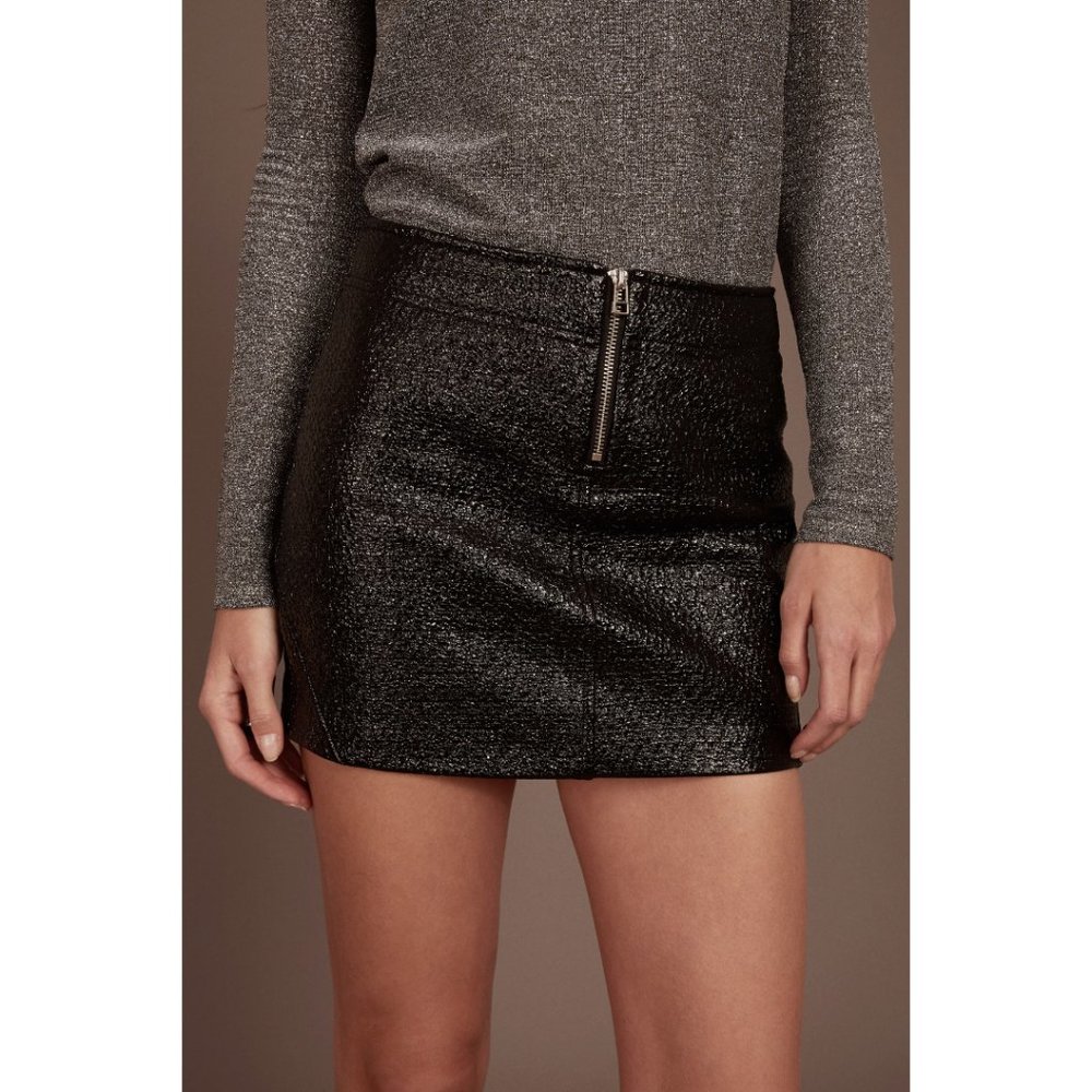 🍋3 for $20🍋 ZARA Shiny Black Mini Skirt Size S